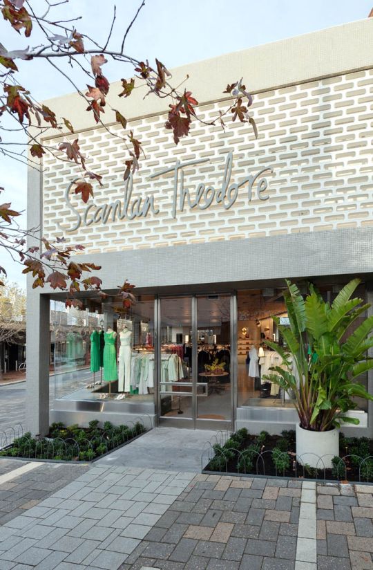 ScanlanTheodore_Claremont03.jpg
